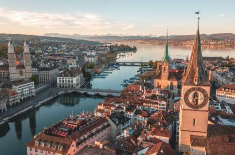 Ville de Zurich et la cathédrale